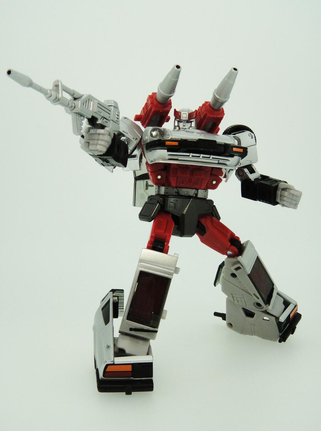 Tokyo Toy Show Exclusive- MP-18S Bluestreak Out of Box Images Show